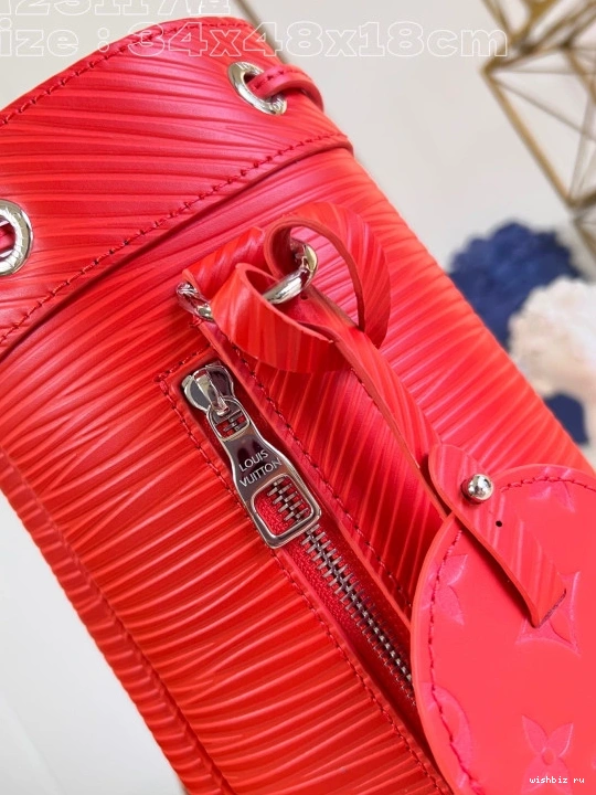 WIS LOUIS Maxi Sling Noé VUITTON 0820